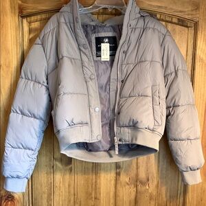 Aeropostale Gray Puffer Jacket with Cropped Design
